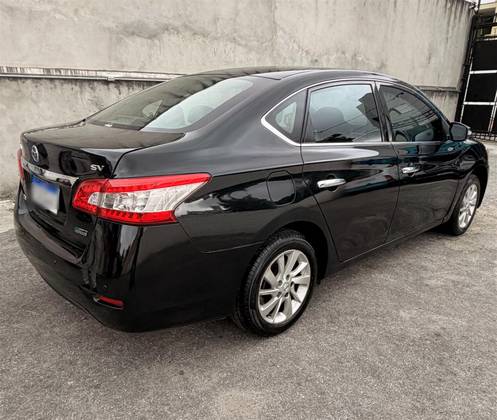 NISSAN SENTRA 2.0 SV 16V FLEX 4P AUTOMÁTICO